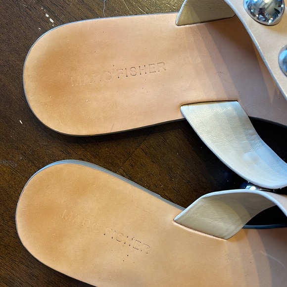 Marc Fisher Womens 8.5 M Prisca Ball-Studded Espadrille Sandals - Picture 3 of 6